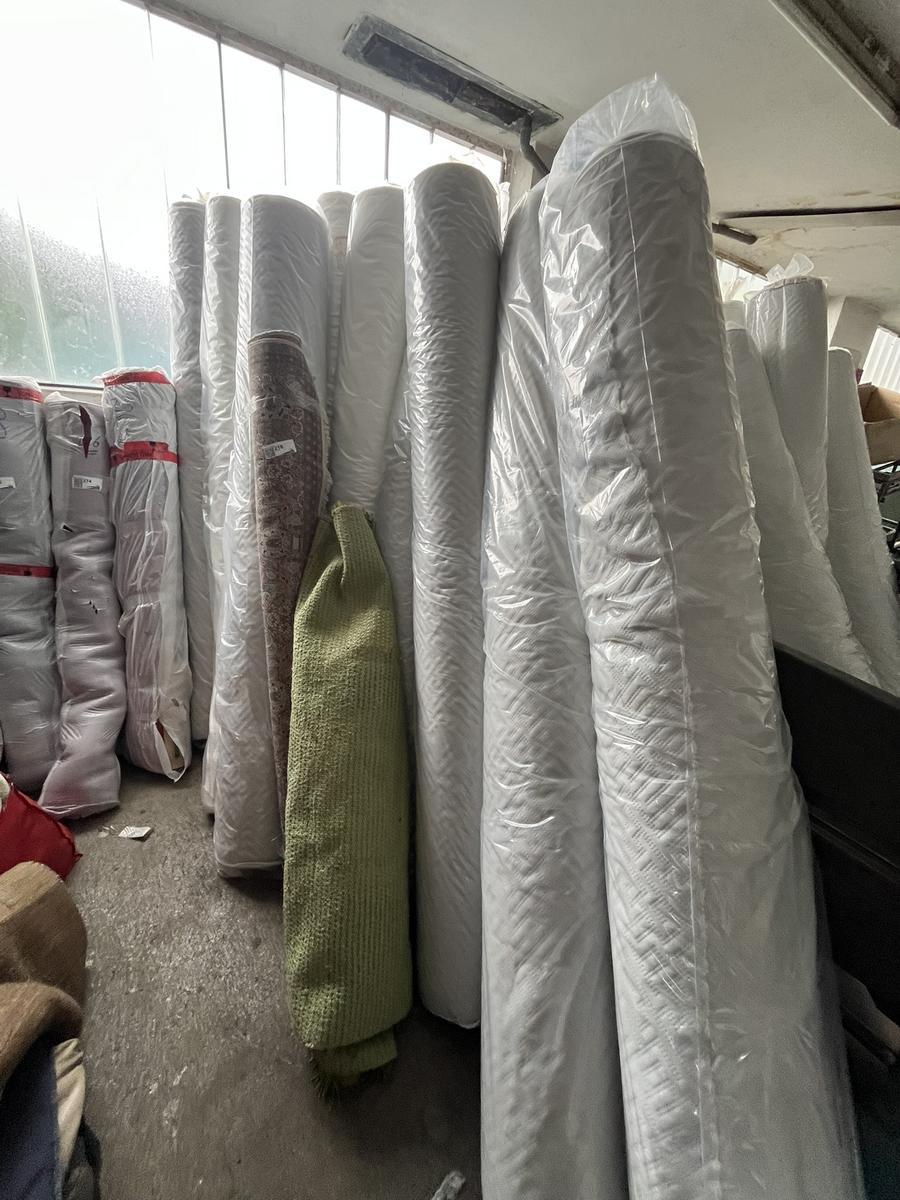 6 Rollen  Sembella Bezugsstoff Stretch J 485 = ca.250 lfm mit 235 cm Breite