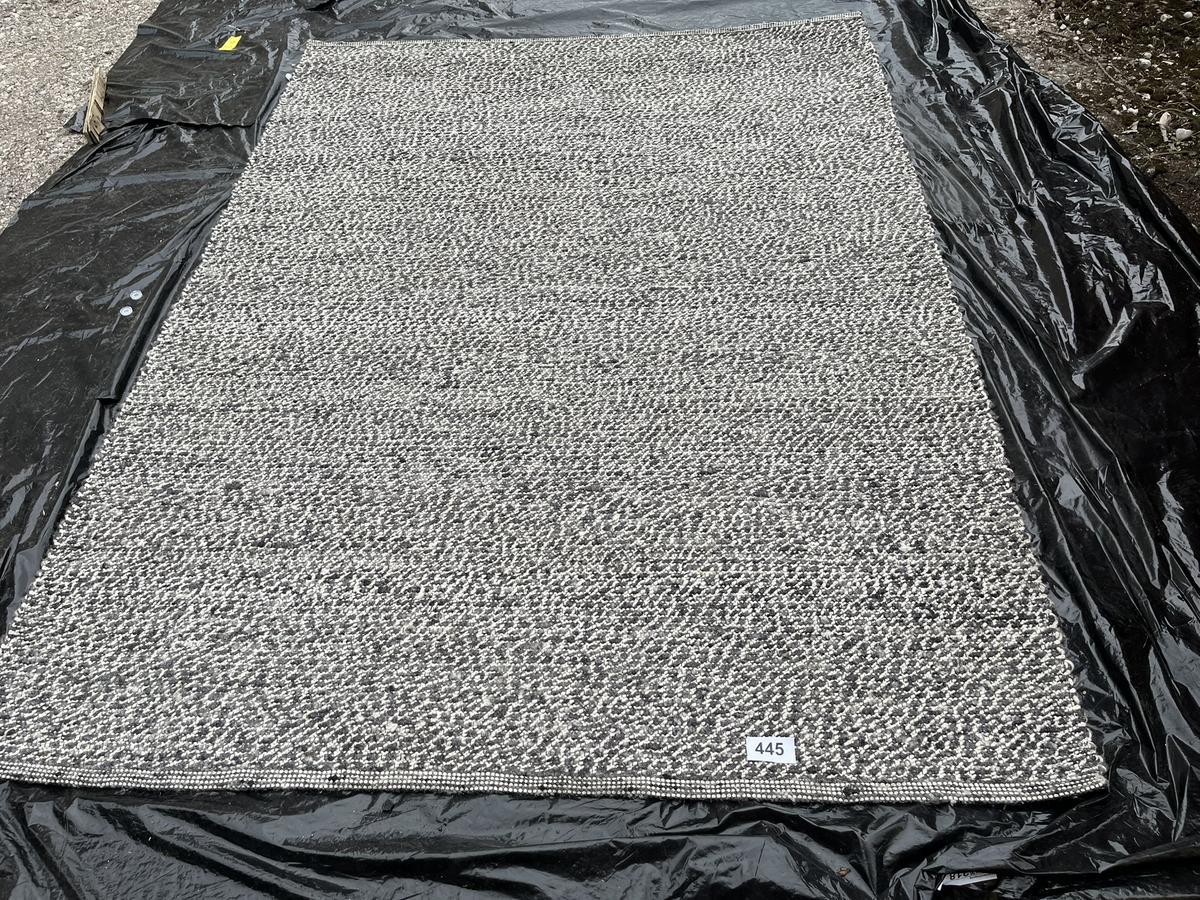 Teppich ca. 225 x 170 cm?d=2026-06-10 18:08:23
