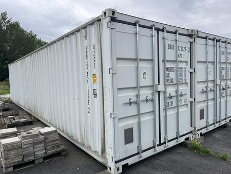 See-Lagercontainer 40 mit Doppeltüre ca.12.19 x 2.44 x 2.60 m , stapelbar mit Lichtinstallation - Einsatz als Aktencontainer See-Lagercontainer 40 mit Doppeltüre ca.12.19 x 2.44 x 2.60 m , stapelbar mit Lichtinstallation - Einsatz als Aktencontainer