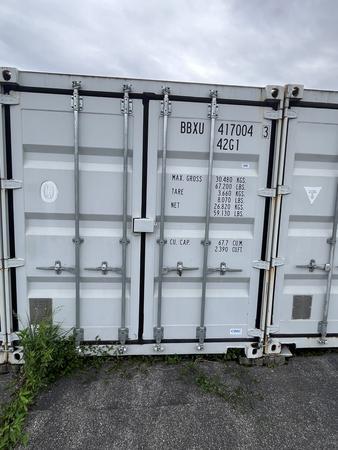 See-Lagercontainer 40 mit Doppeltüre ca.12.19 x 2.44 x 2.60 m , stapelbar mit Lichtinstallation - Einsatz als Aktencontainer See-Lagercontainer 40 mit Doppeltüre ca.12.19 x 2.44 x 2.60 m , stapelbar mit Lichtinstallation - Einsatz als Aktencontainer