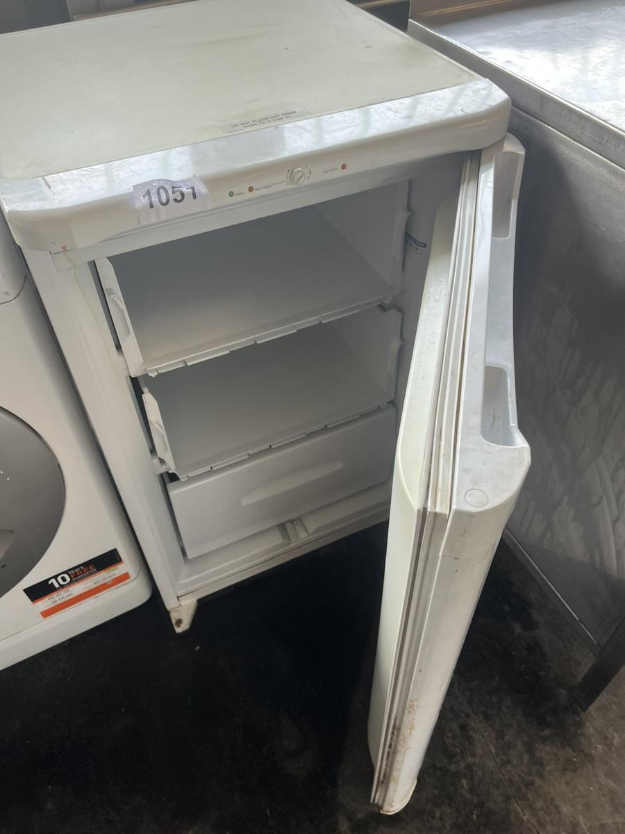 Indesit Tiefk&uuml;hlschrank?d=2026-06-15 21:11:47
