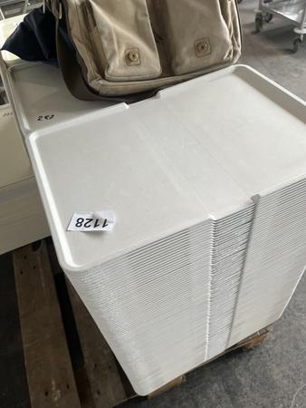 ca. 50 Stk Tabletts 53 x 37 cm ca. 50 Stk Tabletts 53 x 37 cm