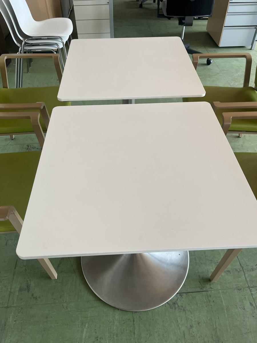 4 St&uuml;ck Gastrotische mit ca. 70x70 cm
