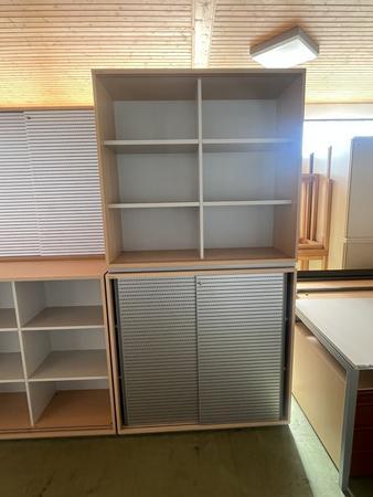 NEUDÖRFLER Aktenschrank mit Schiebetüre ca.120/110 cm 3 Ordnerhöhen NEUDÖRFLER Aktenschrank mit Schiebetüre ca.120/110 cm 3 Ordnerhöhen
