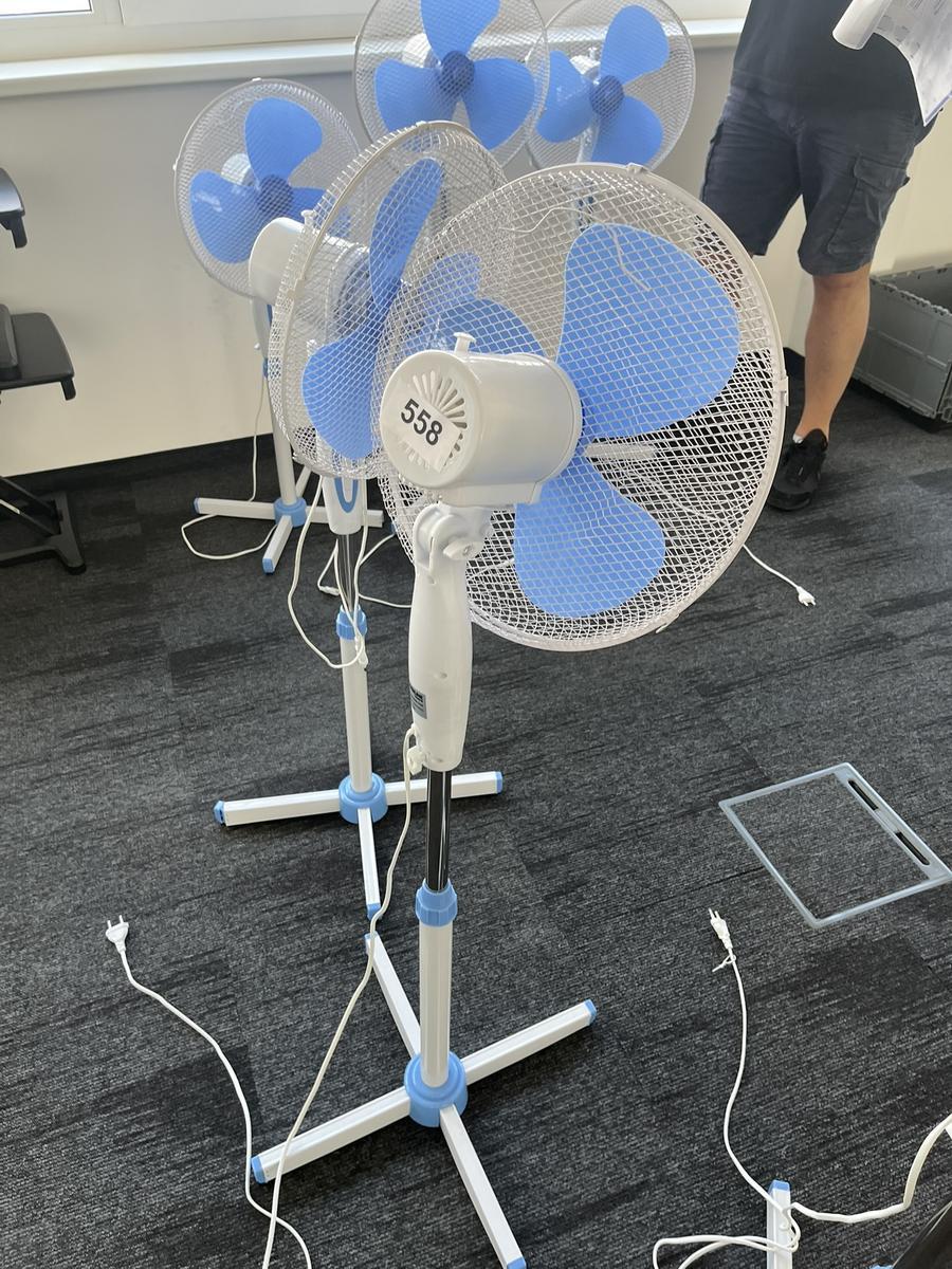 3 St&uuml;ck Standventilatoren