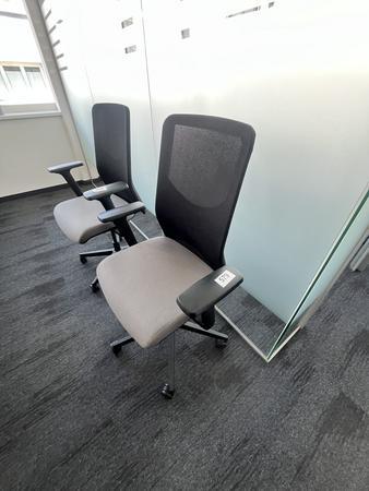 Bürodrehstuhl Narbutas mit Armlehne Bürodrehstuhl Narbutas mit Armlehne