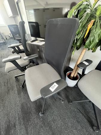 Bürodrehstuhl Narbutas mit Armlehne Bürodrehstuhl Narbutas mit Armlehne