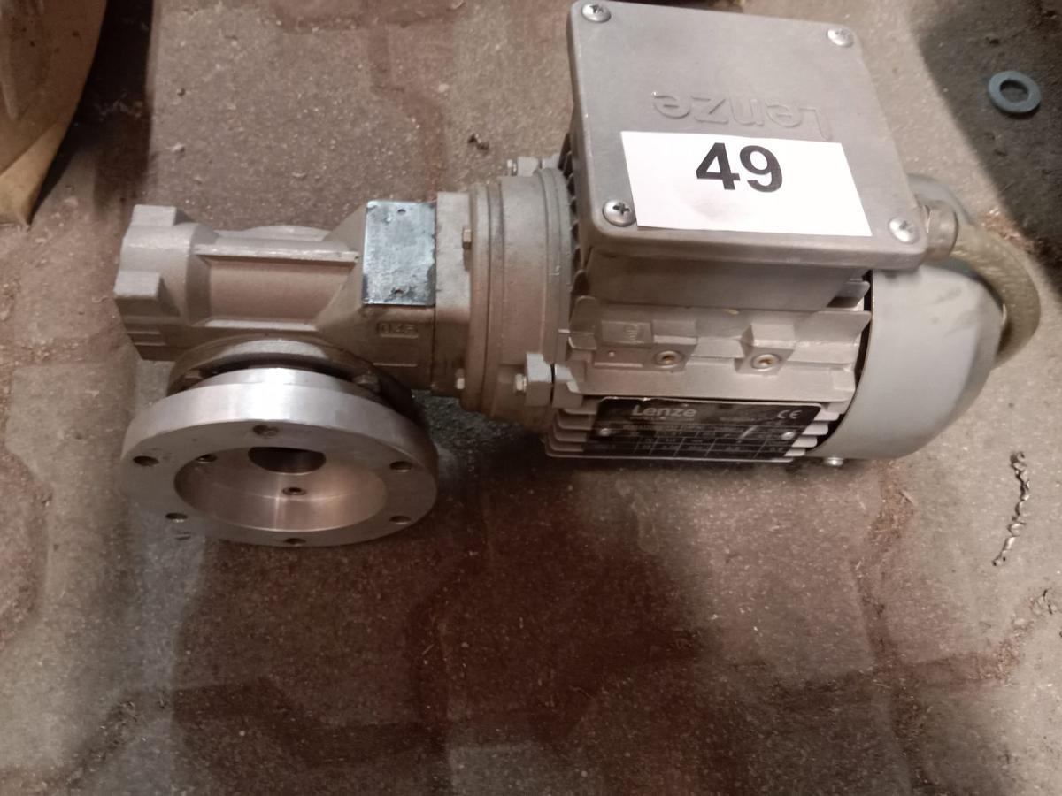 Getriebemotor Lenze 0?d=2026-06-30 21:38:18