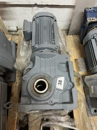 Elektromotor Fab. SEW, Typ 50.76164 61 101, 28 /min