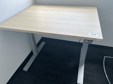 Elektrisch höhenverstellbarer Schreibtisch 100x80 cm Elektrisch höhenverstellbarer Schreibtisch 100x80 cm