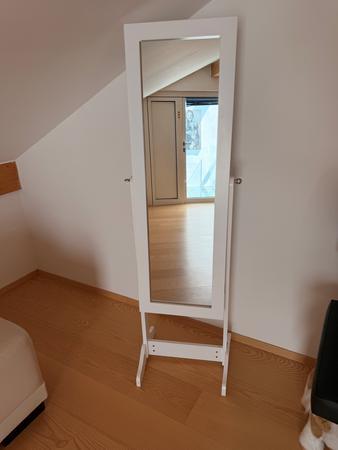 Spiegel mit Innenseite für Schmuck H 150 cm B 37 cm Spiegel mit Innenseite für Schmuck H 150 cm B 37 cm