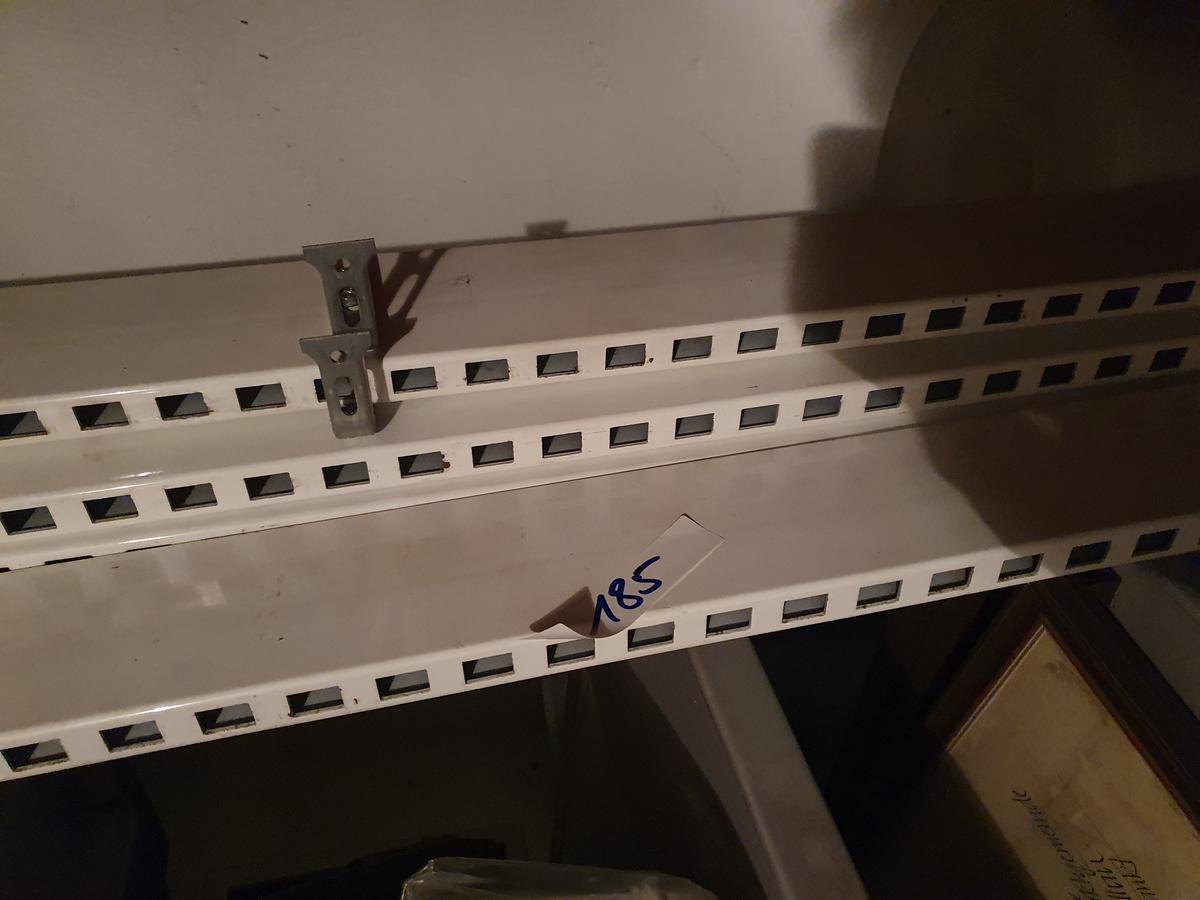 Regalst&auml;nder