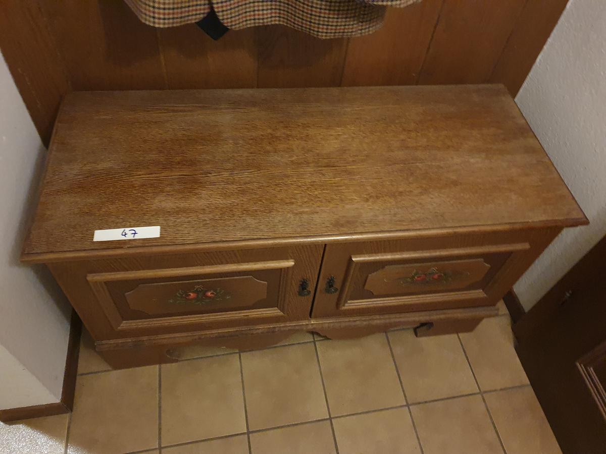 Kommode ca. 102 x 42 x 55 cm?d=2026-07-03 21:19:04