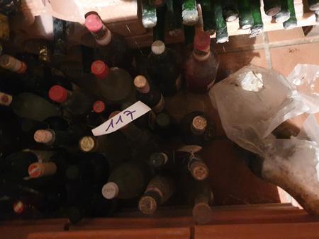 alter Weinflaschen, Sekt inkl. Weinziegel alter Weinflaschen, Sekt inkl. Weinziegel
