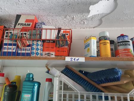 Inhalt von 3 Regalen Inhalt von 3 Regalen