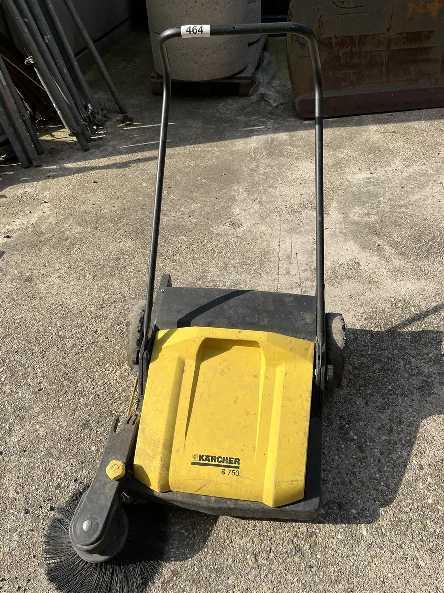 K&auml;rcher Handkehrmaschine S 750?d=2026-07-06 20:23:02