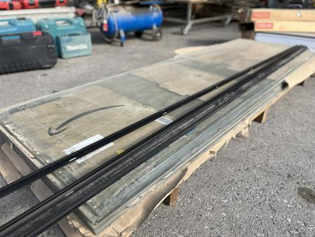 6 Stück Glasplatten ca. 255.5/80 cm = kpl.Palette 6 Stück Glasplatten ca. 255.5/80 cm = kpl.Palette