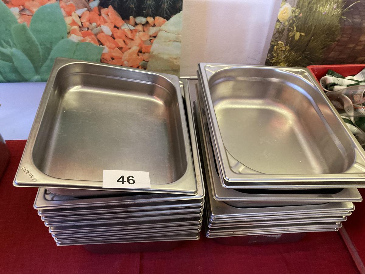 17teiliges Edelstahl- GN-Set 1/2, teilweise mit Deckel