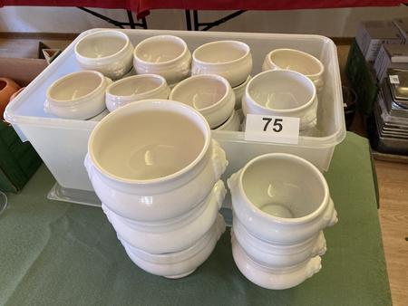 ca. 62teiliges L�wenkopf-Suppentassen-Set