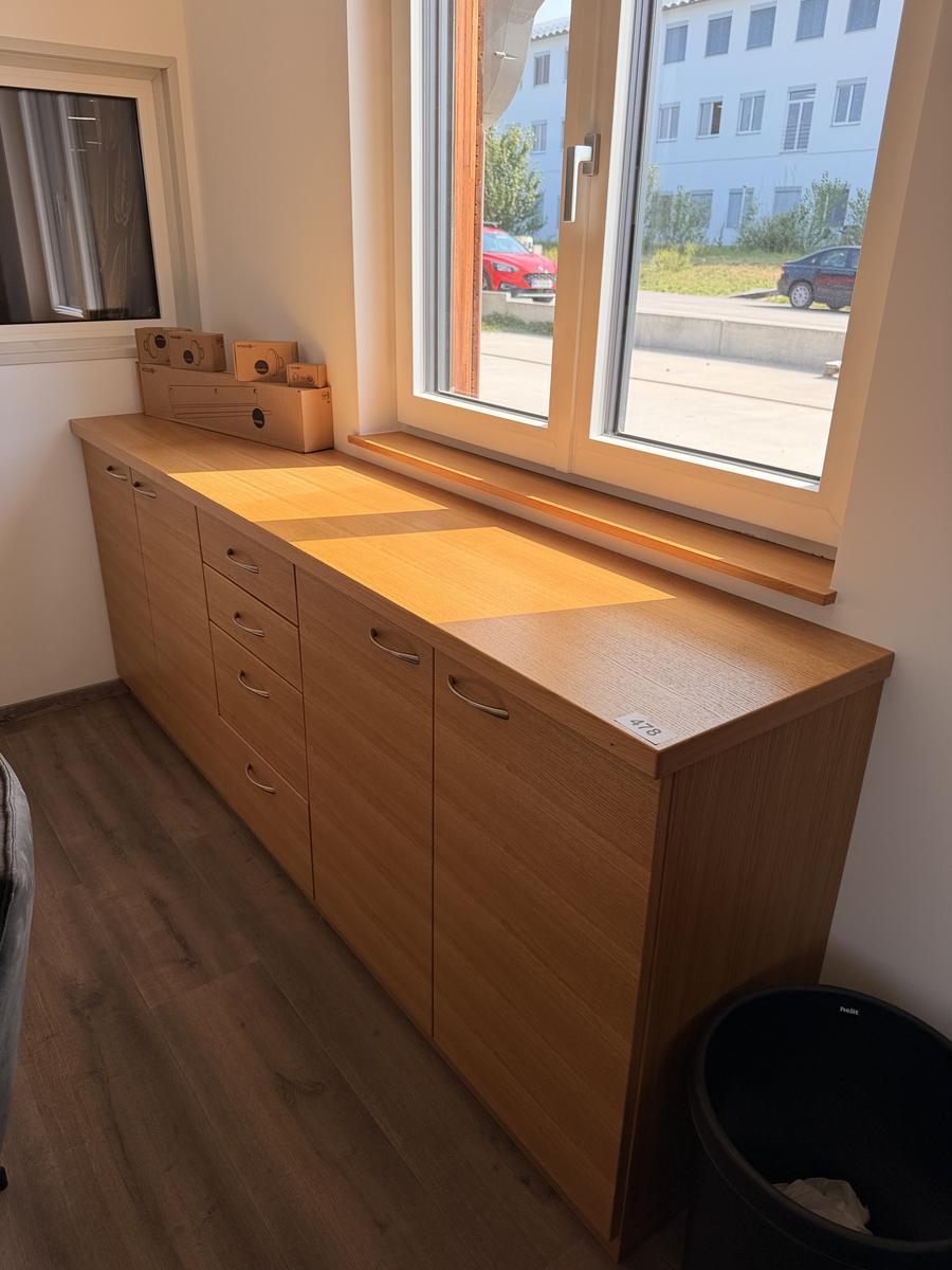 Wandboard 240 x 50 x 95 cm in Vollholz