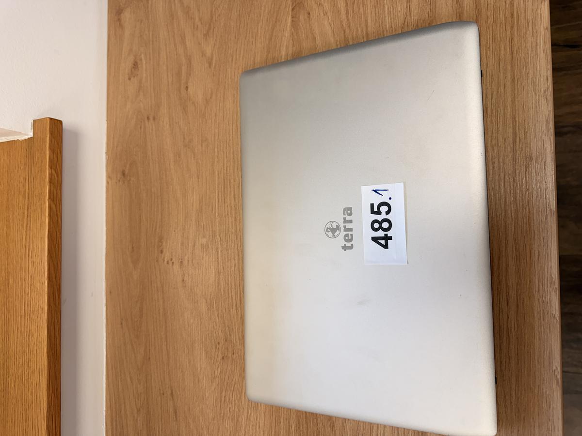 Laptop TERRA?d=2026-07-17 19:58:42