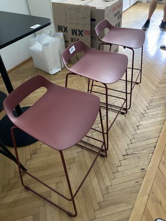 3 Stk. Exklusive Stühle in weinrot 3 Stk. Exklusive Stühle in weinrot