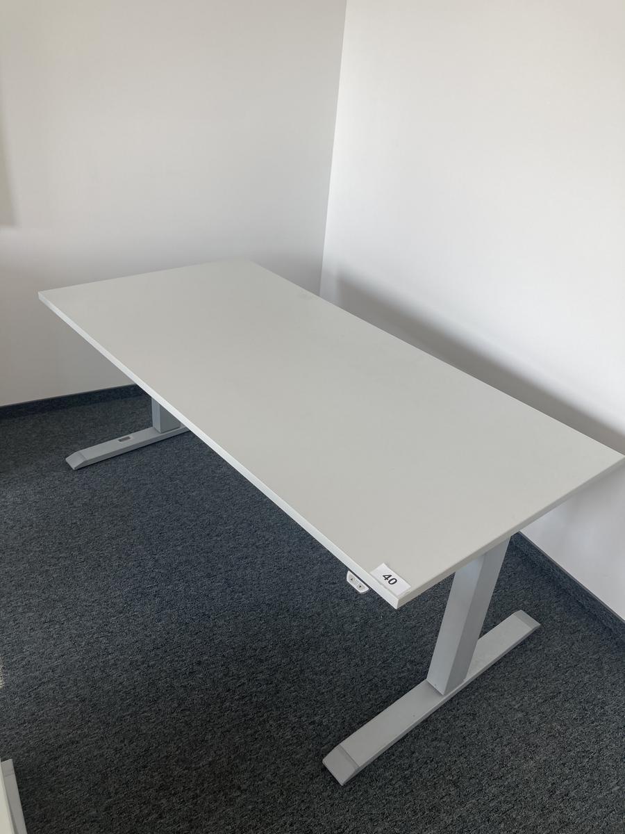 Elektrischer Schreibtisch, Ma&szlig;e: ca: 160 x 80 cm?d=2026-07-22 23:21:53