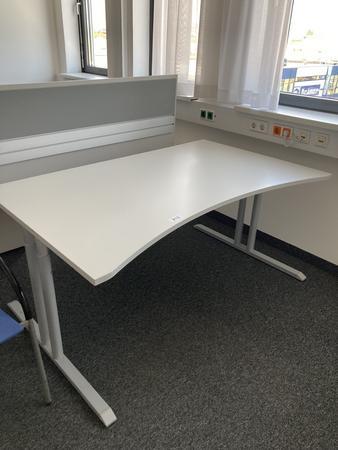 Schreibtisch ohne R�ckwand, geschwungen, Ma�e: ca. 160 x 85 x 100 cm