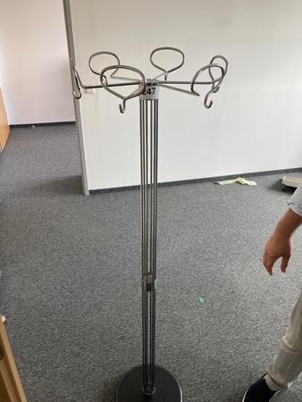 Kleiderst�nder