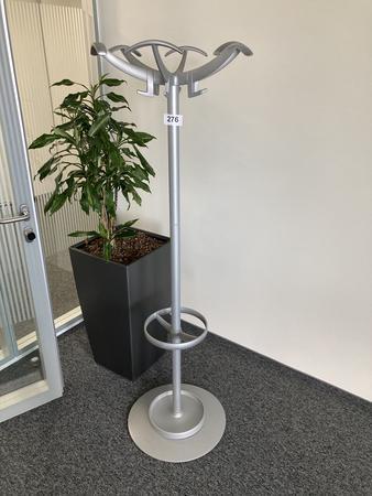 Kleiderst�nder