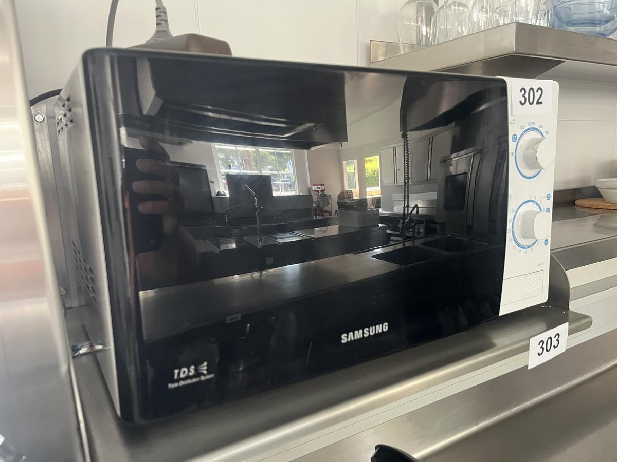 Samsung Mikrowelle 800 W?d=2026-07-27 16:09:39