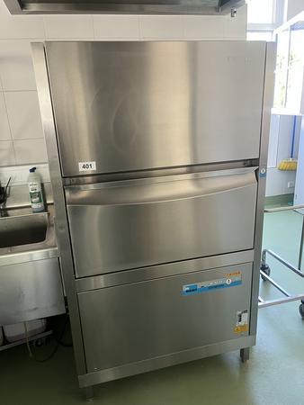 MEIKO Universalwaschautomat FV 130.2 Sp�lmaschine f�r Schwarzgeschirr,103/90/177 cm mit Brita Filter und 2 Sp�lk�rben, 5 KW, Bj.2011 -