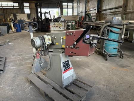 GRIT Rohrschleifmaschine / Bandschleifmaschine GRIT Rohrschleifmaschine / Bandschleifmaschine