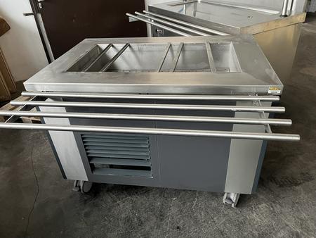 RIEBER ROLLING BUFFET 3 x 1/1,230 W mit Aggregat steckerfertig 2/10 Grad RIEBER ROLLING BUFFET 3 x 1/1,230 W mit Aggregat steckerfertig 2/10 Grad