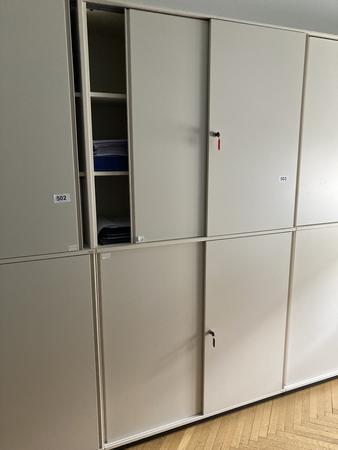 2 Stk. Bene Aktenschrank-Kombination Ober-,Unterteil ca.120x115 cm 2 Stk. Bene Aktenschrank-Kombination Ober-,Unterteil ca.120x115 cm