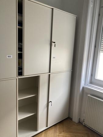 2 Stk. Bene Aktenschrank-Kombination Ober-,Unterteil ca.120x115 cm 2 Stk. Bene Aktenschrank-Kombination Ober-,Unterteil ca.120x115 cm