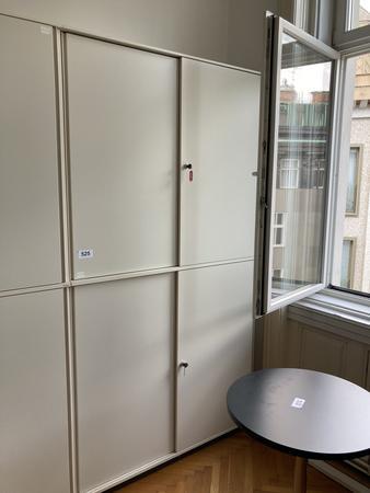 2 Stk. Bene Aktenschrank-Kombination Ober-,Unterteil ca.120x115 cm 2 Stk. Bene Aktenschrank-Kombination Ober-,Unterteil ca.120x115 cm