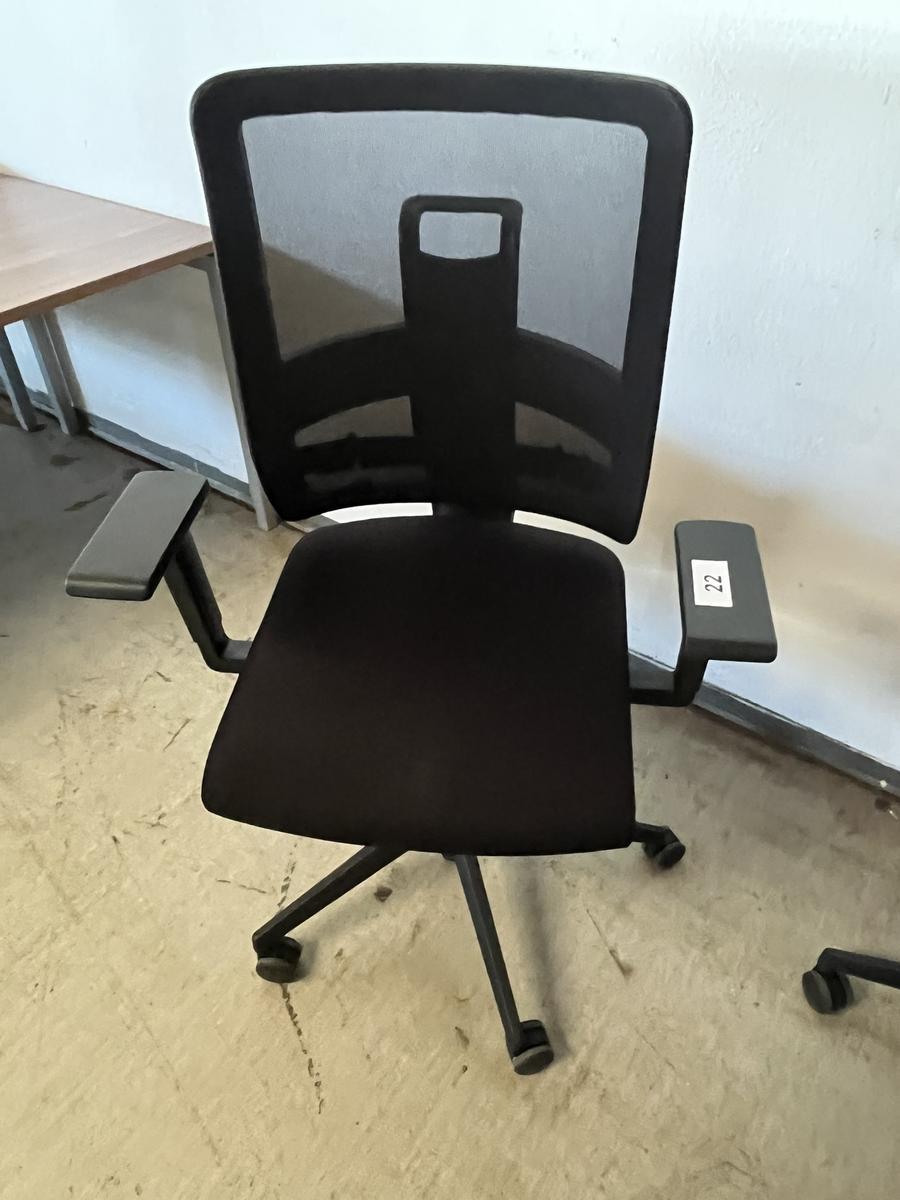 B&uuml;rodrehstuhl Viasit Toleo NPR - Ergonmischer B&uuml;rodrehstuhl schwarz?d=2026-08-24 18:29:29