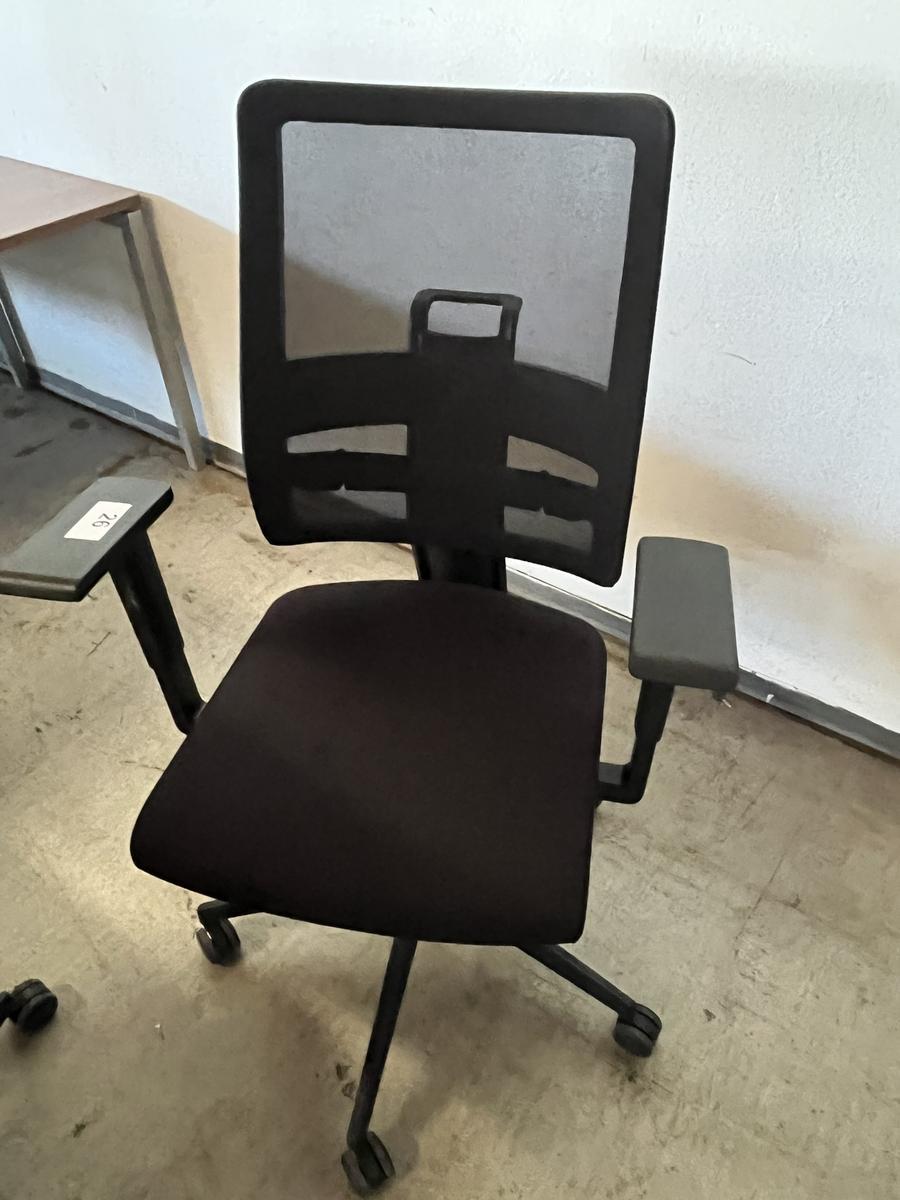 B&uuml;rodrehstuhl Viasit Toleo NPR - Ergonmischer B&uuml;rodrehstuhl schwarz?d=2026-08-24 18:29:30