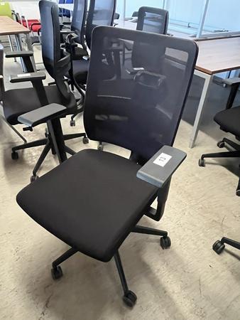 Bürodrehstuhl Viasit Toleo NPR - Ergonmischer Bürodrehstuhl schwarz Bürodrehstuhl Viasit Toleo NPR - Ergonmischer Bürodrehstuhl schwarz
