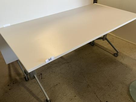 Neudörfler Schulungs-Seminartisch klappbar 160 x 80 cm Neudörfler Schulungs-Seminartisch klappbar 160 x 80 cm