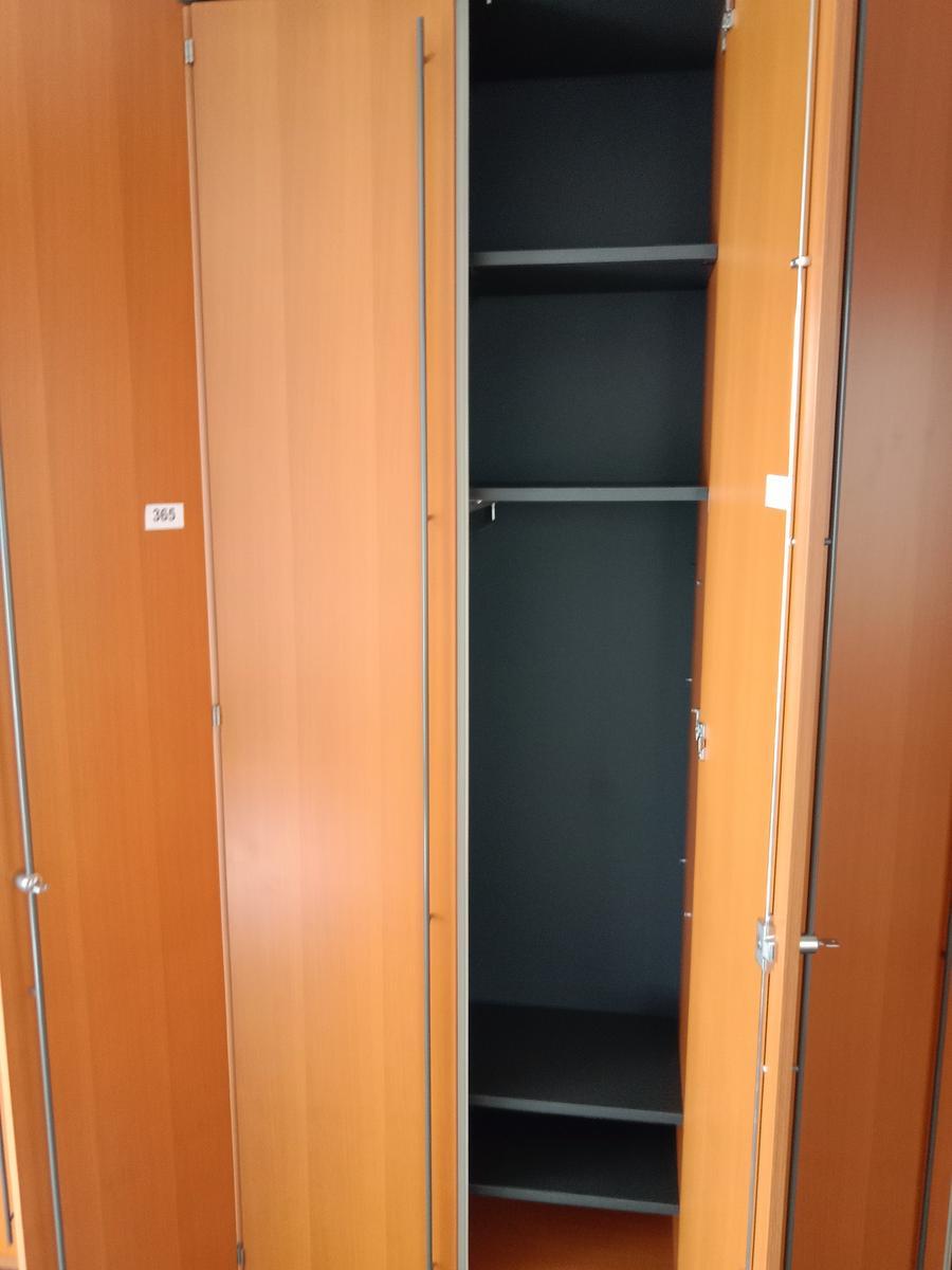 HALI Aktenschrank ca. 80 x 40 x 225 cm?d=2026-08-26 22:20:44