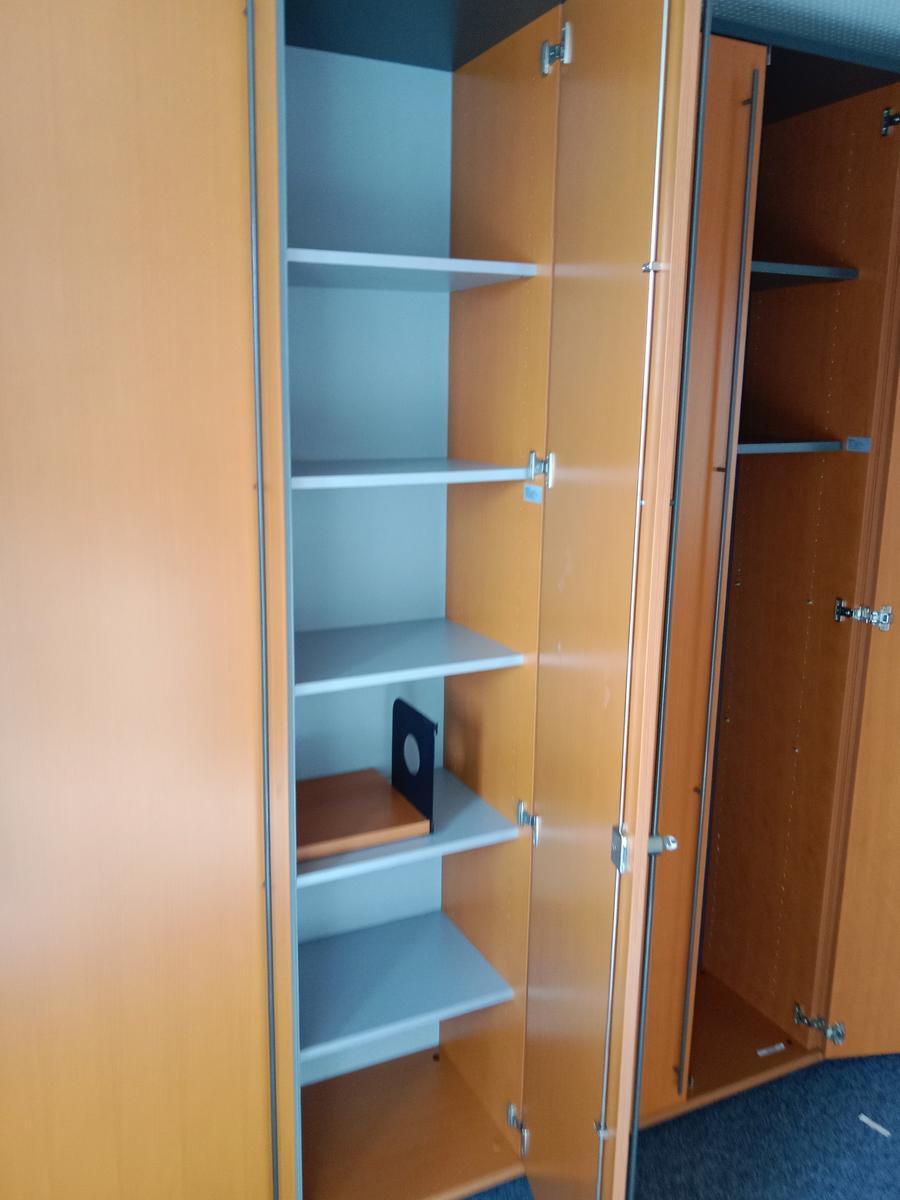 HALI Aktenschrank ca. 80 x 40 x 225 cm?d=2026-08-26 22:20:44