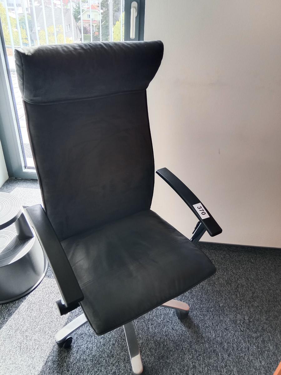 B&uuml;rodrehstuhl?d=2026-08-26 22:20:28