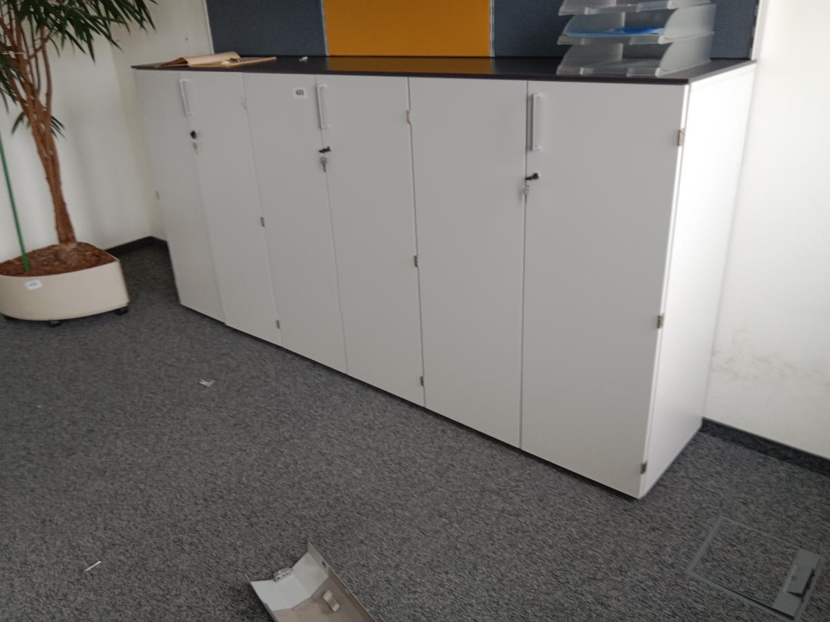 Aktenschrank-Kombination 3teilig, ca. 240 x 46 x 115 cm?d=2026-08-26 22:20:45