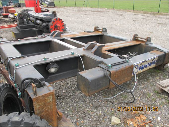 Drehtainer Stirnspreader | 2005 | Ser.Nr. DT056839 | Bstd. 8.389?d=2026-09-04 06:10:53