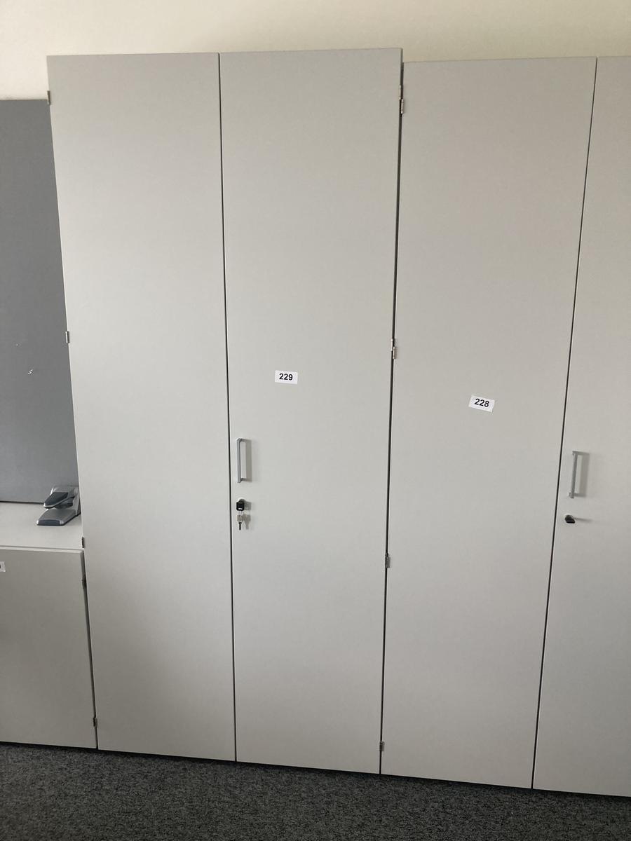 Aktenschrank, 6 Ordnerh&ouml;hen, Ma&szlig;e: ca. B 100 x 45 x 230 cm?d=2026-09-01 16:31:11