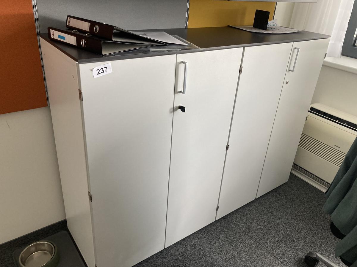 2teilige Aktenschrank-Kombination, Ma&szlig;e: ca. 160 x 45 x 115 cm, Platte durchgehend?d=2026-09-01 16:31:32