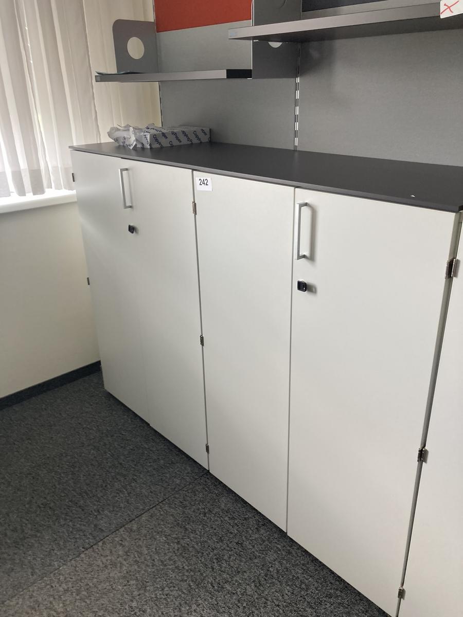 2teilige Aktenschrank-Kombination, Ma&szlig;e: ca. 160 x 45 x 115 cm, Platte durchgehend?d=2026-09-01 16:31:43