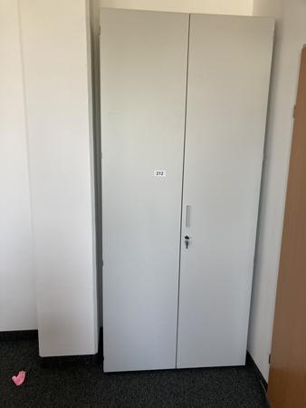 Aktenschrank, 6 Ordnerhöhen, Maße: ca. B 100 x 45 x 230 cm Aktenschrank, 6 Ordnerhöhen, Maße: ca. B 100 x 45 x 230 cm